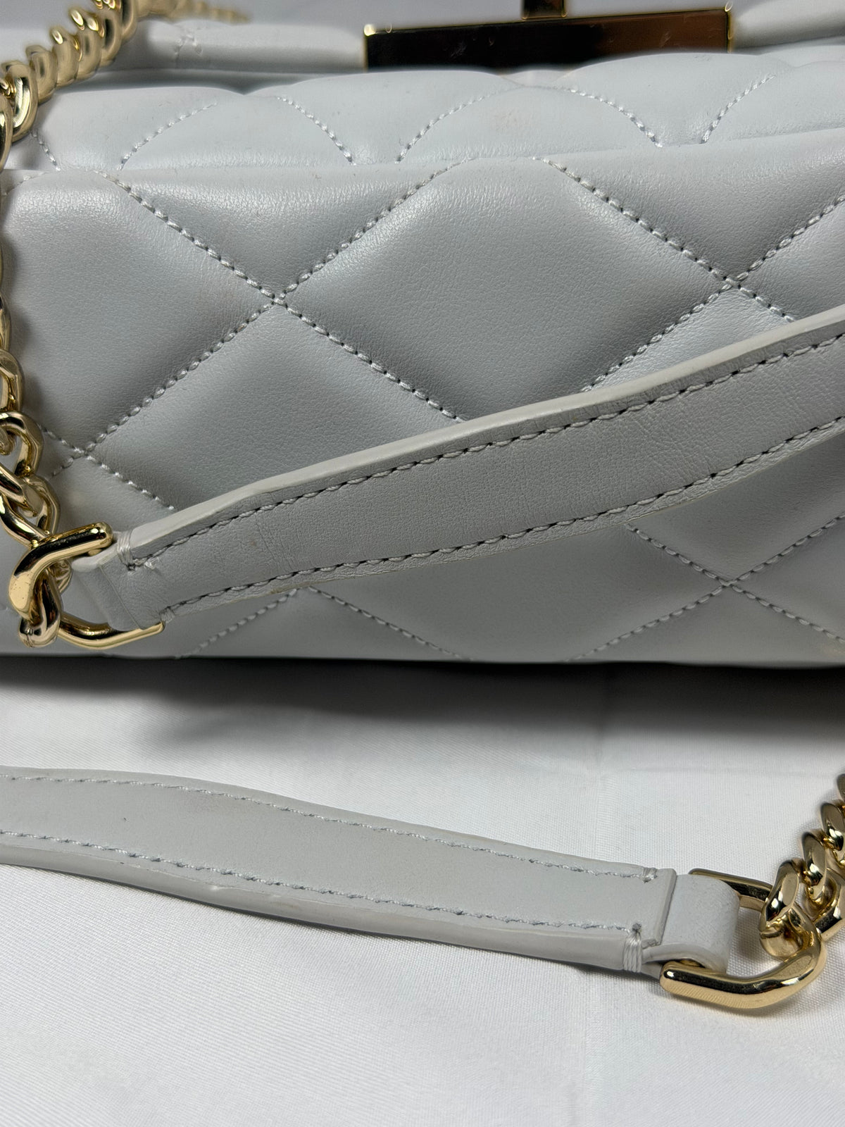 Kate Spade Grey Quilted Leather Crossbody/Shoulder Bag