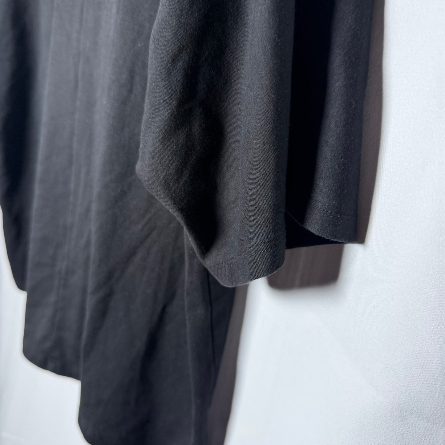 Theory Women’s Black T-Shirt