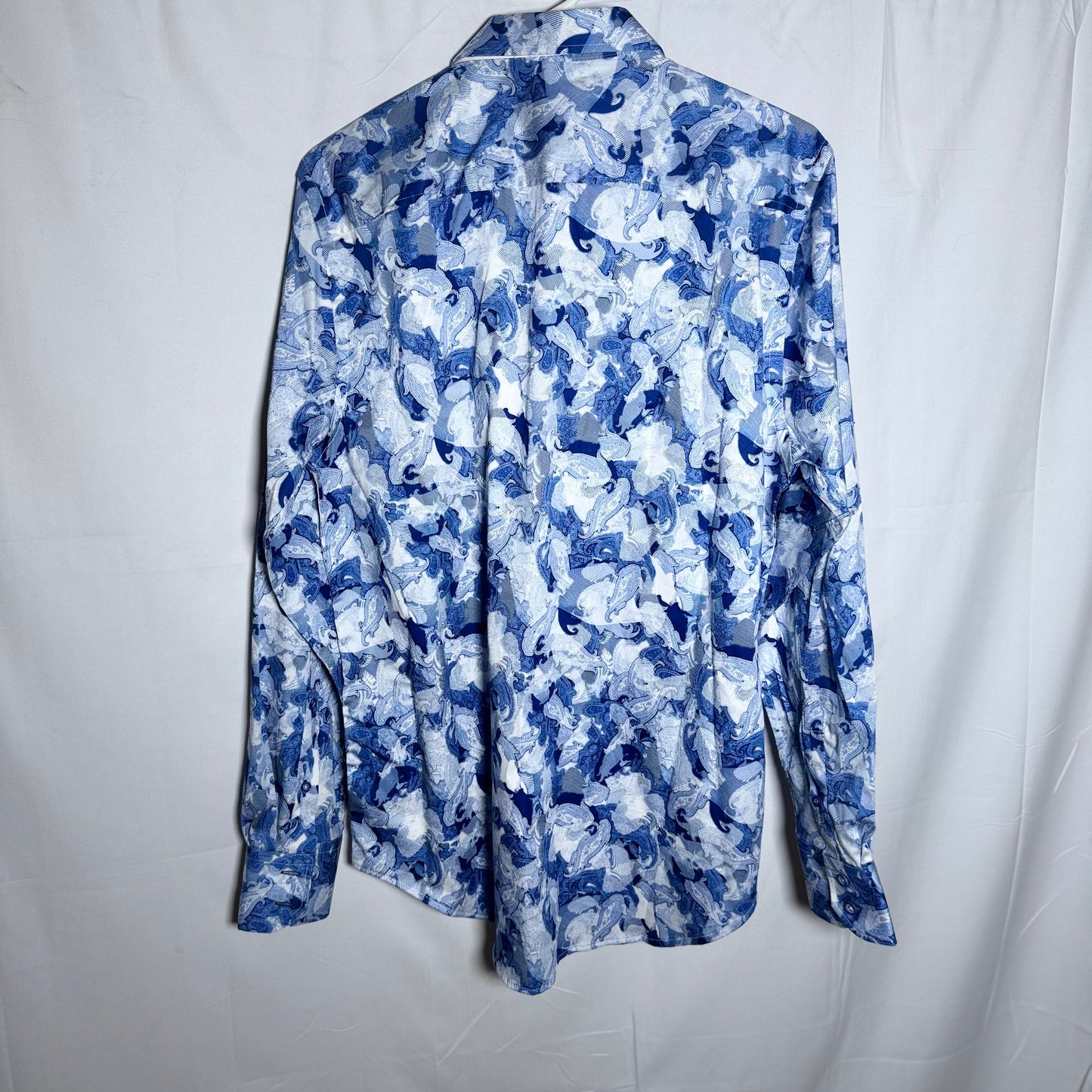 Robert Graham Blue and White Paisley Button Down Brand New