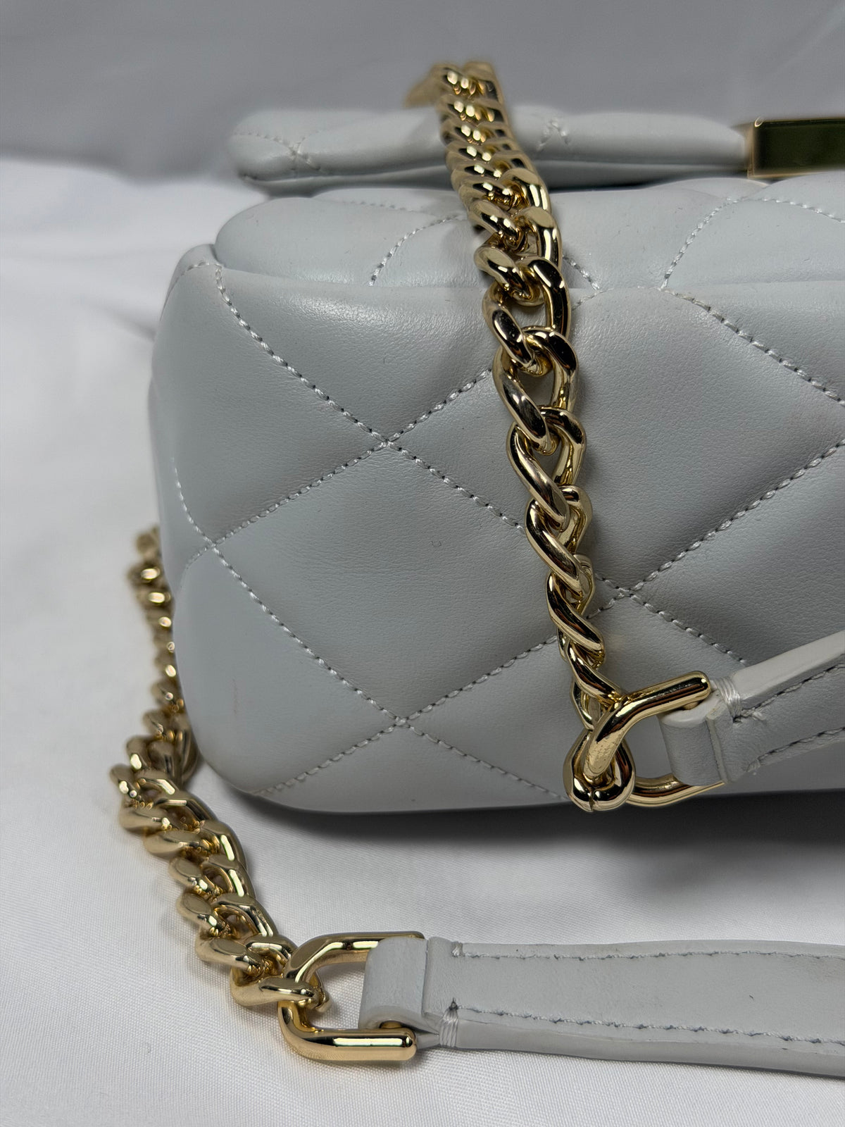 Kate Spade Grey Quilted Leather Crossbody/Shoulder Bag
