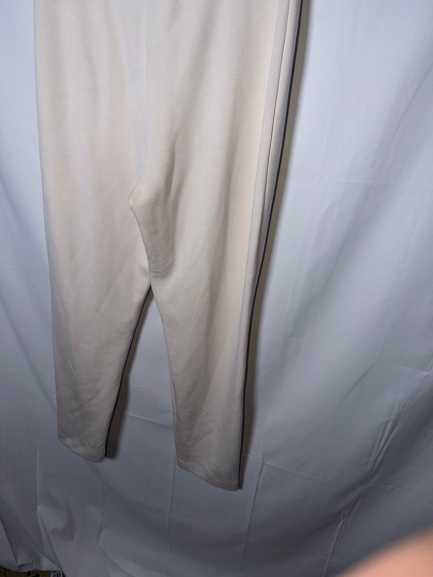 Elie Tahari Brand New Cream Lounge Pants