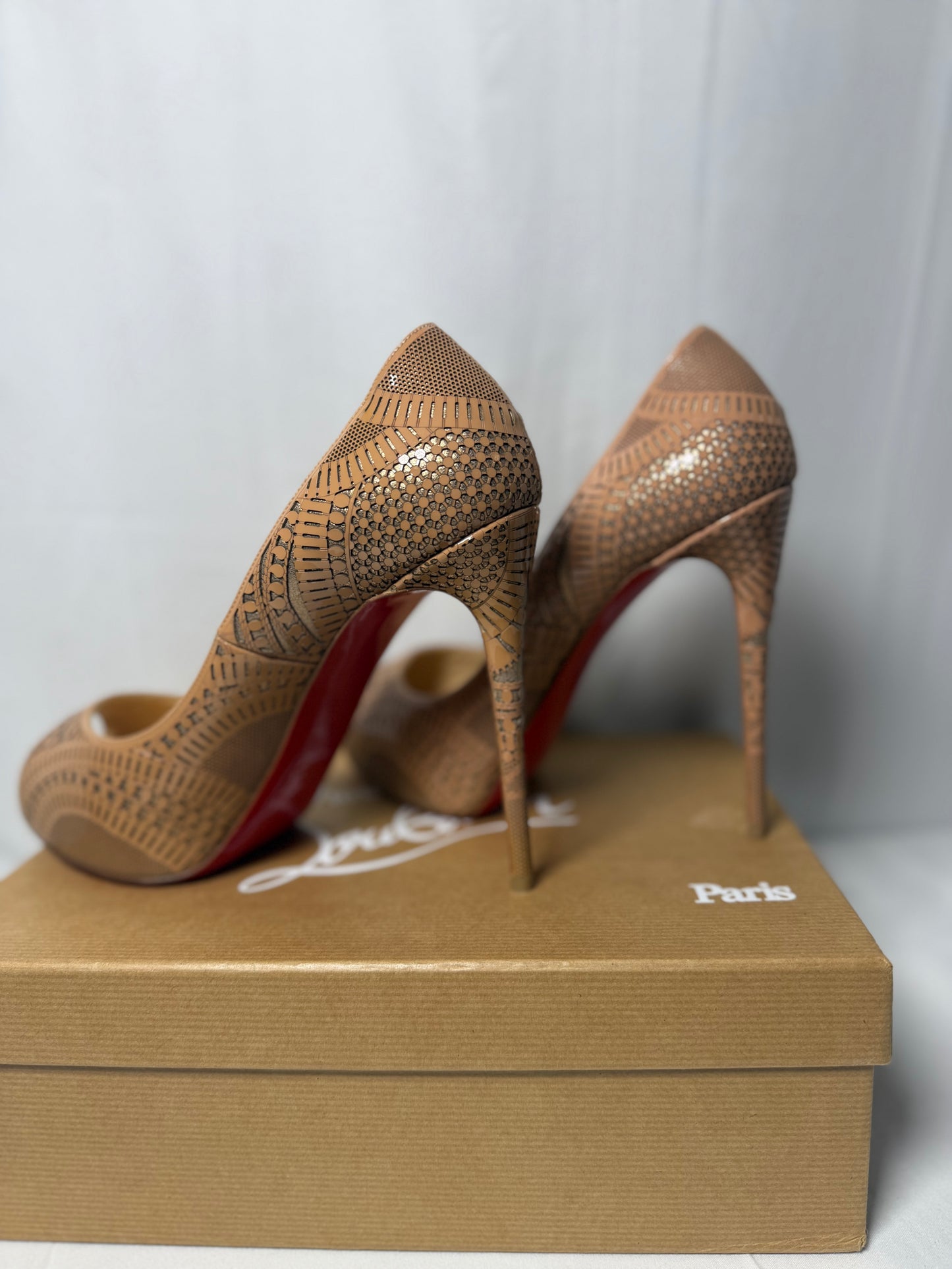 Christian Louboutin Suellena 120 Patenet/Suede Burma Size 39