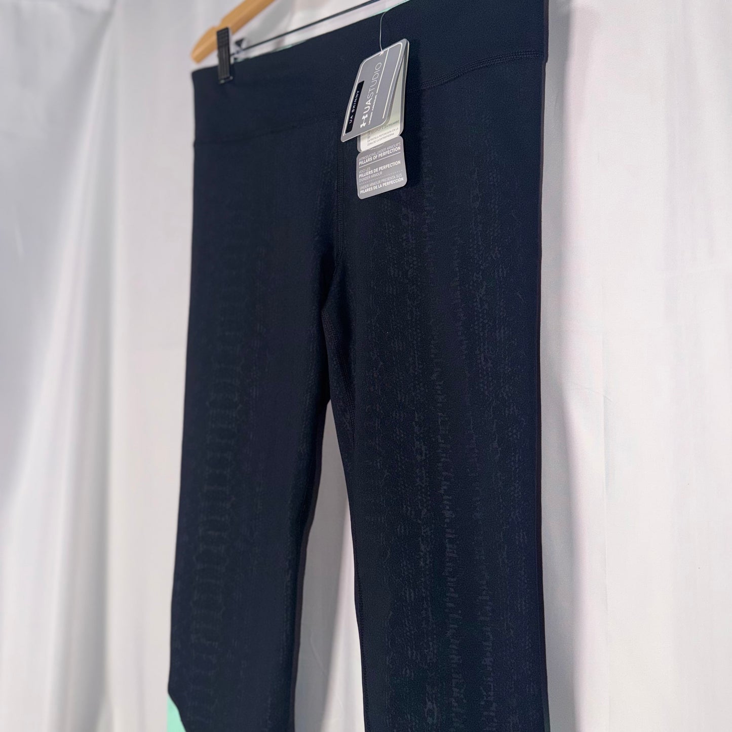Under Armour Women’s Leggings Brand Nes Black and Mint