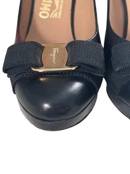 Salvatore Ferragamo Black Wedged Heels with Bows