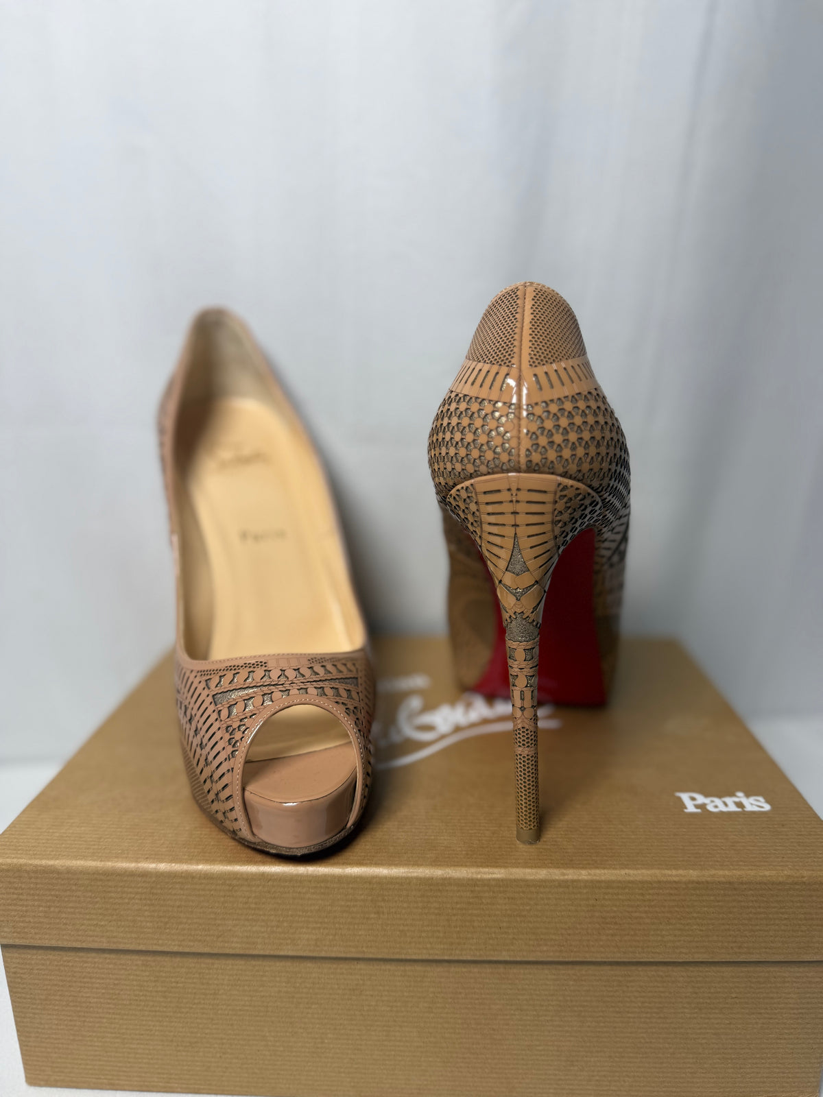 Christian Louboutin Suellena 120 Patenet/Suede Burma Size 39