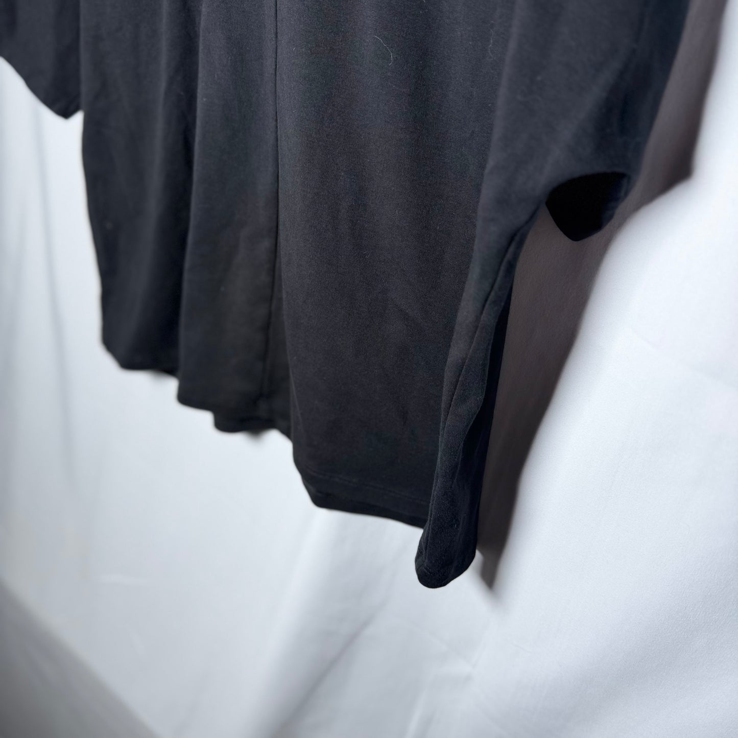 Theory Women’s Black T-Shirt