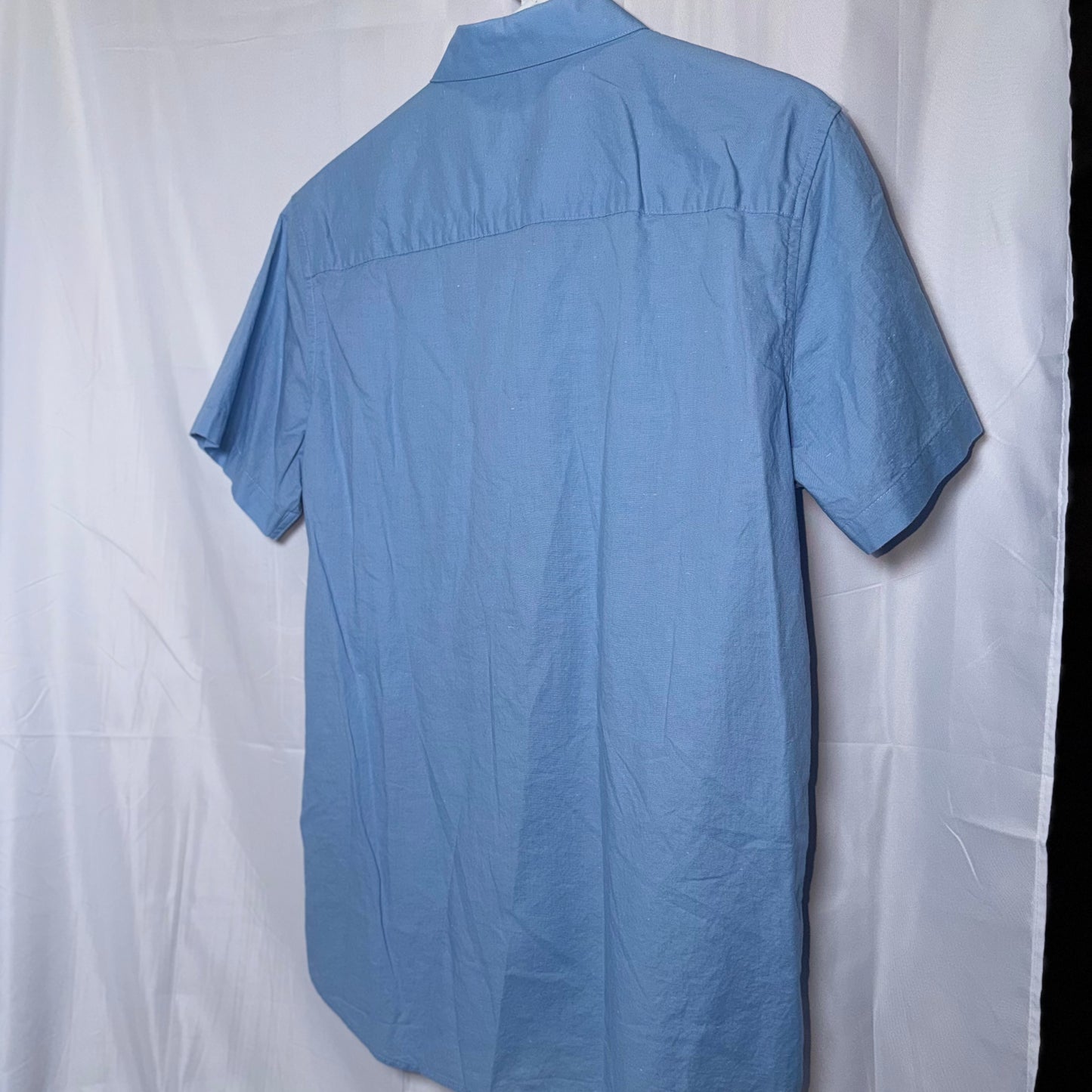 Travis Mathew Light Blue Short Sleeved Button Down Shirt