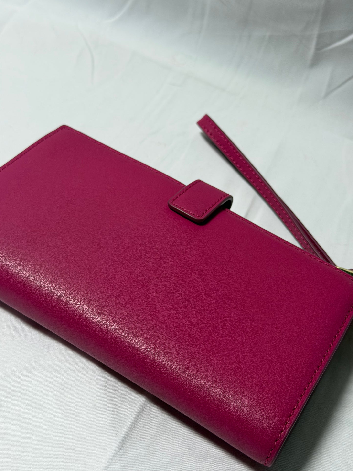 Marc Jacob’s Hot Pink Wristlet