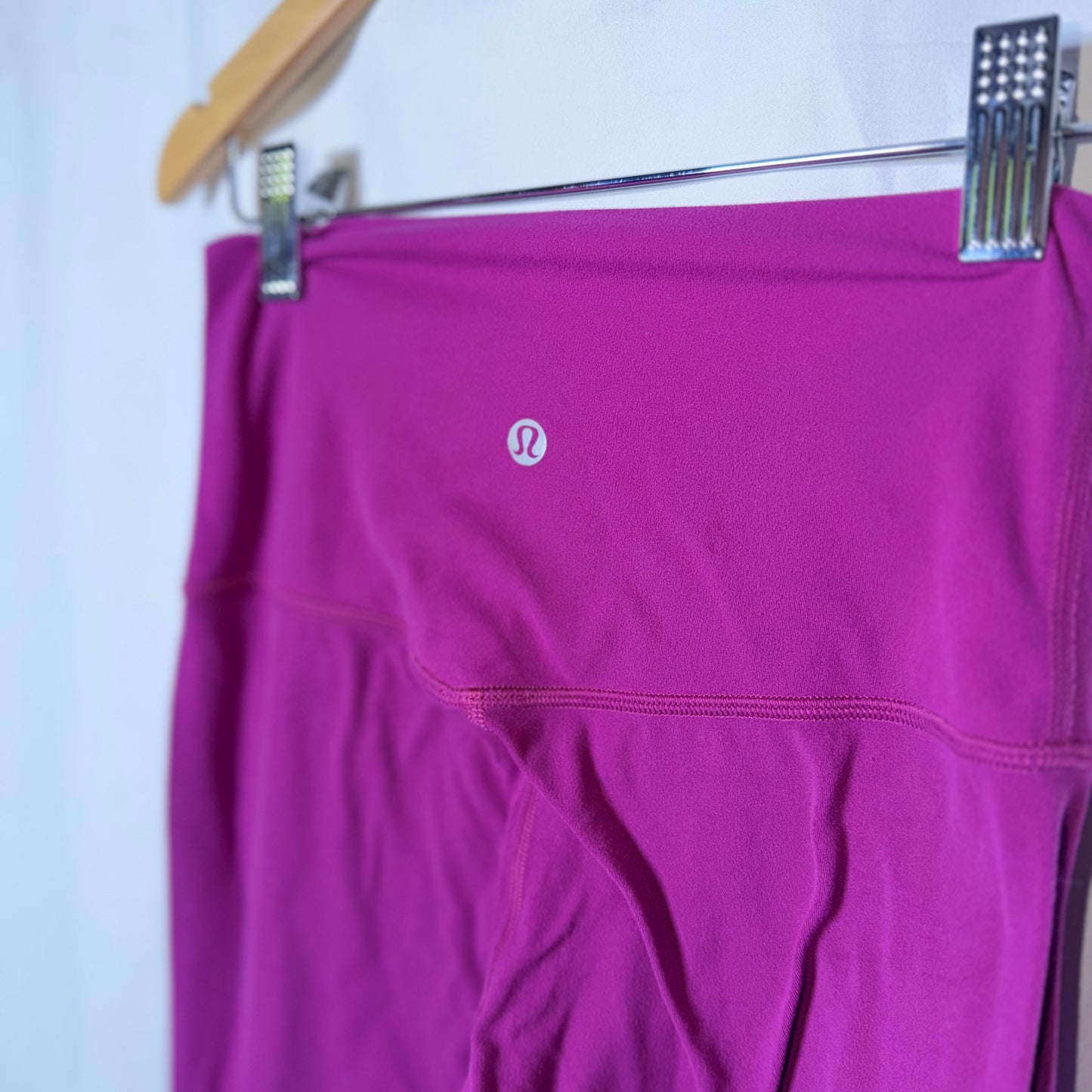 Lululemon Magenta Leggings