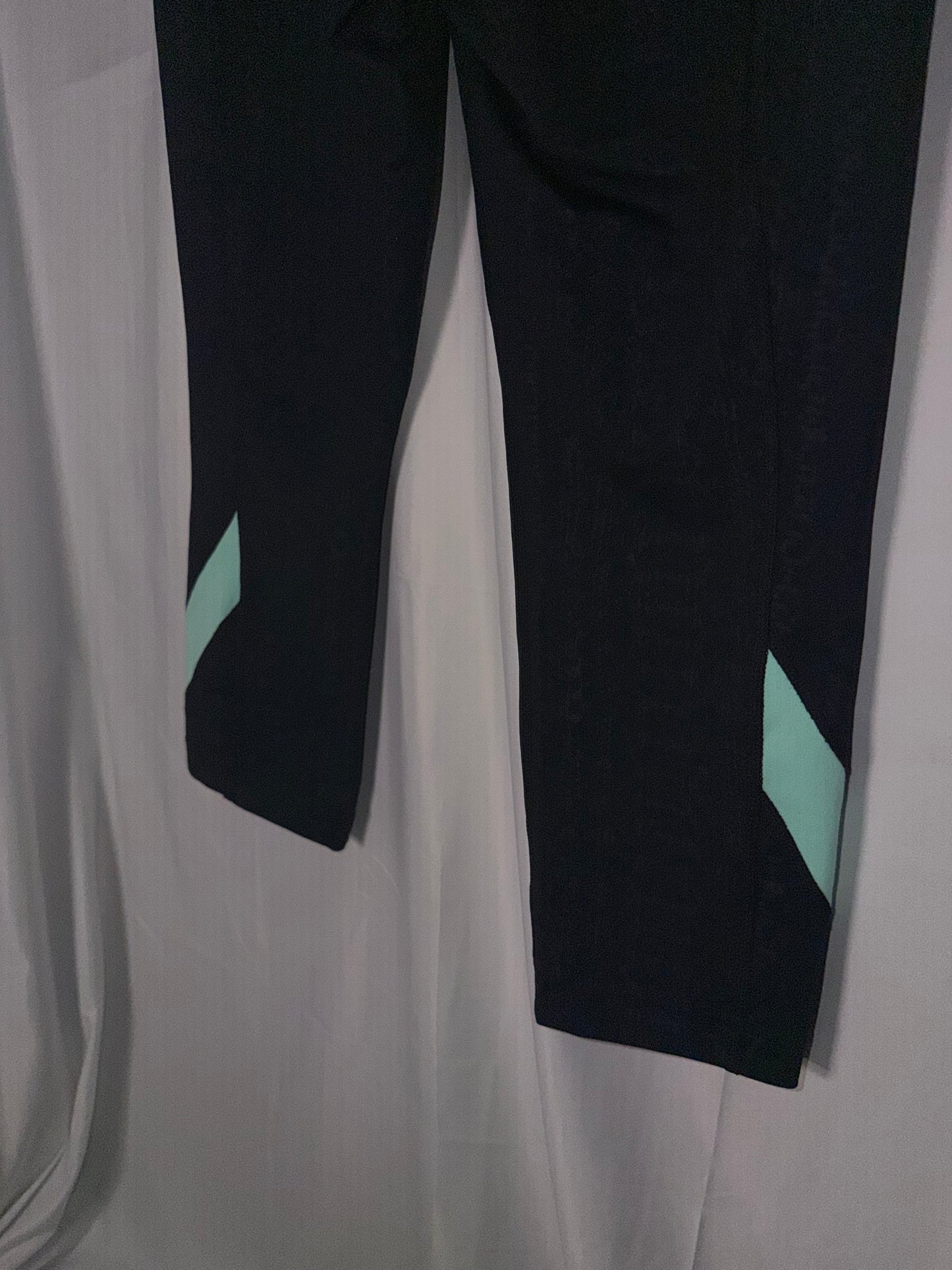 Under Armour Women’s Leggings Brand Nes Black and Mint