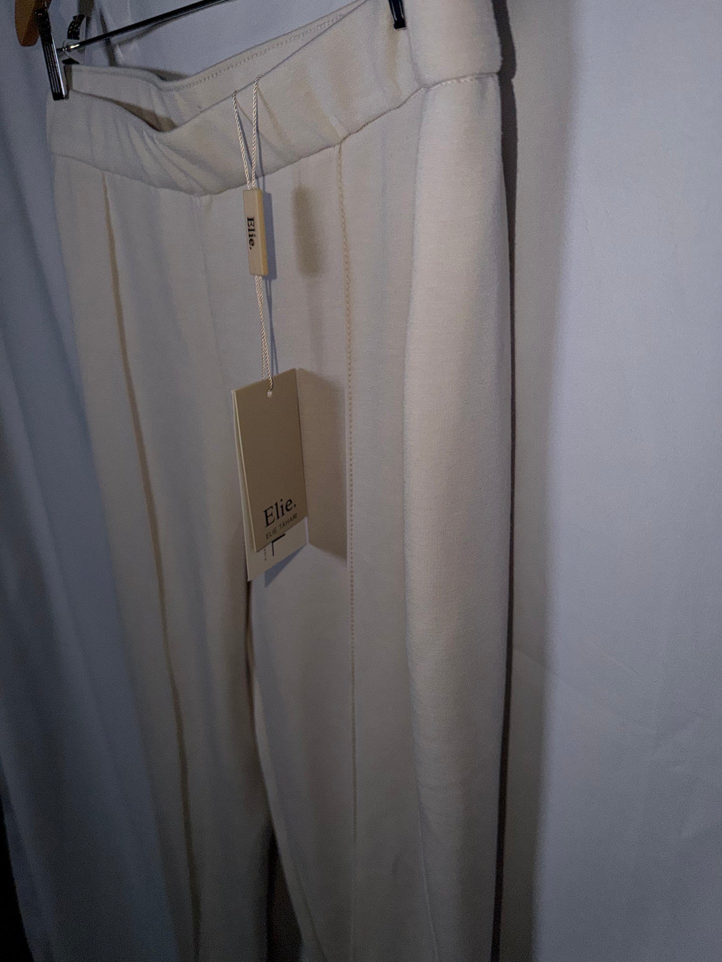 Elie Tahari Brand New Cream Lounge Pants